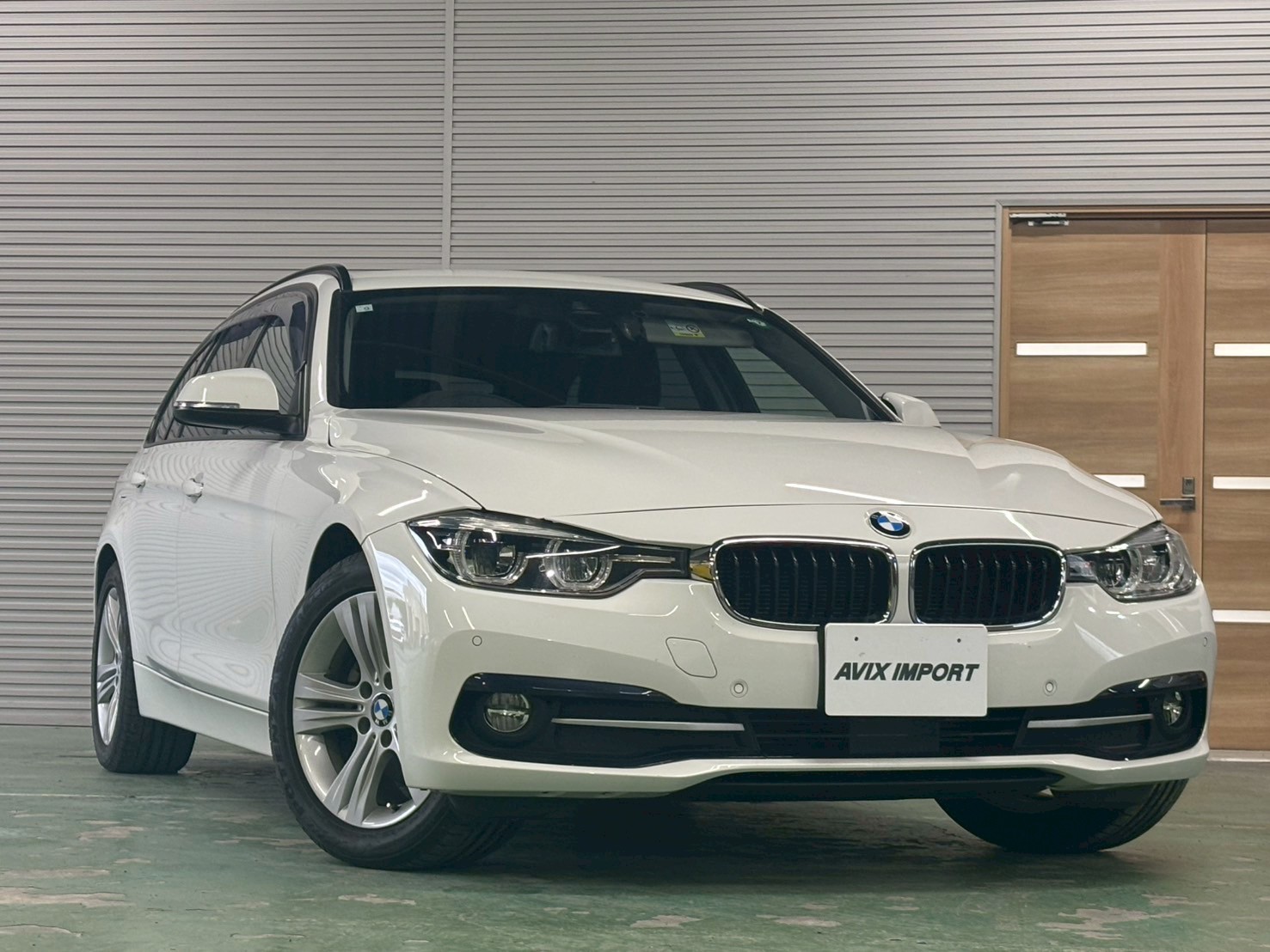 BMW 320d TRG ｽﾎﾟｰﾂ