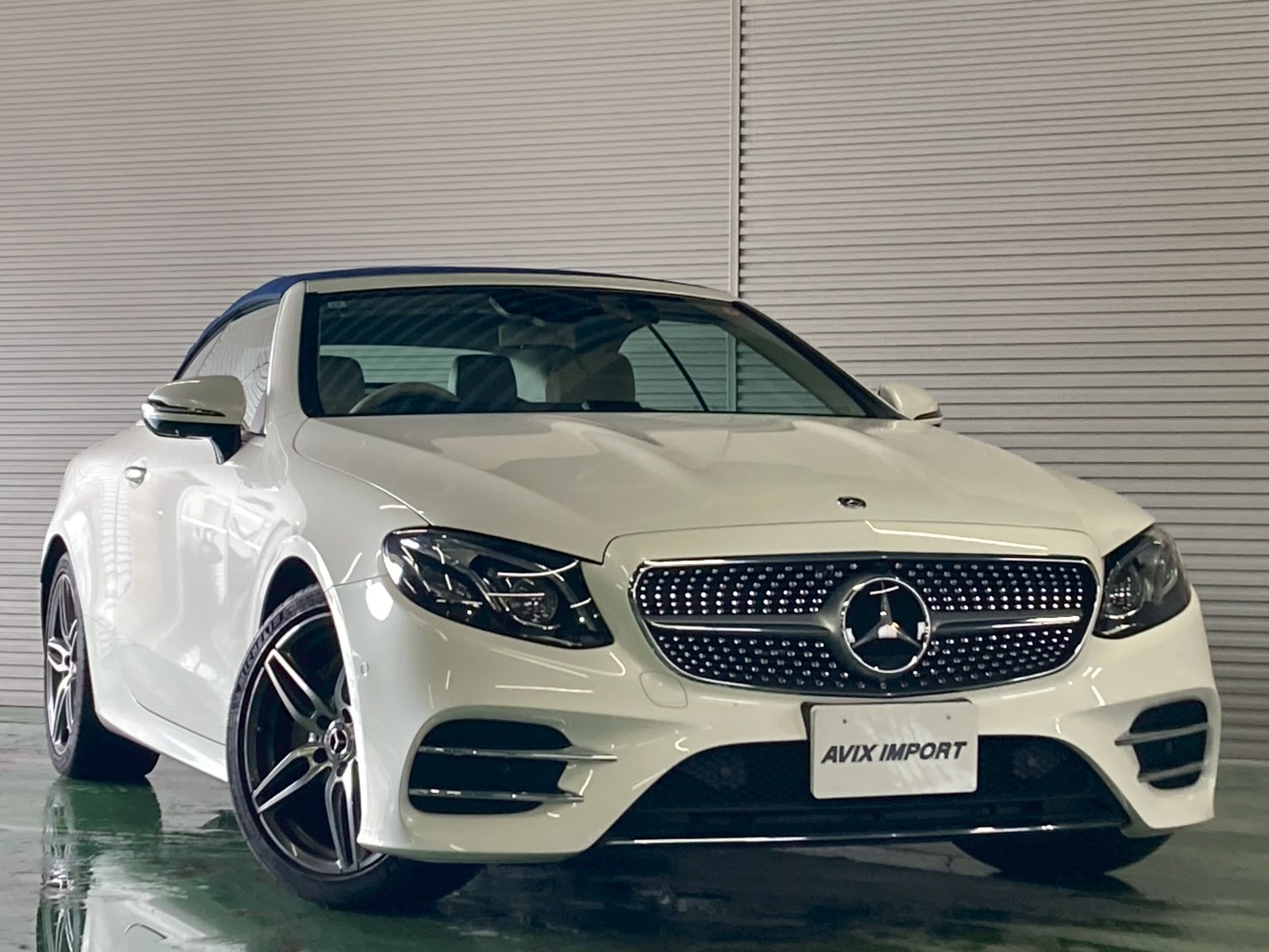 メルセデスベンツ E200 ｶﾌﾞﾘｵﾚｽﾎﾟｰﾂ ﾚｻﾞｰPKG