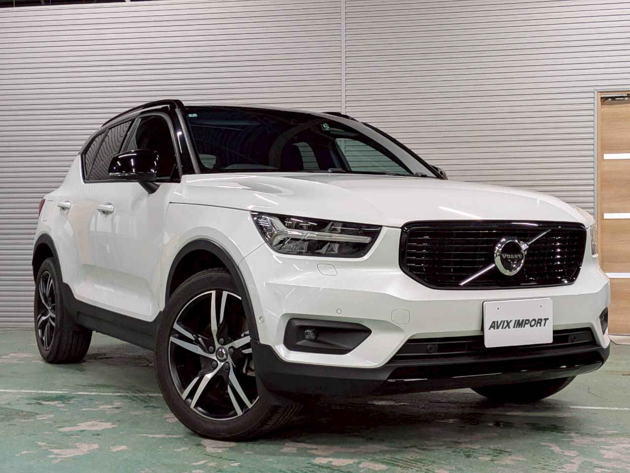 ボルボ XC40 T4 AWD Rﾃﾞｻﾞｲﾝ