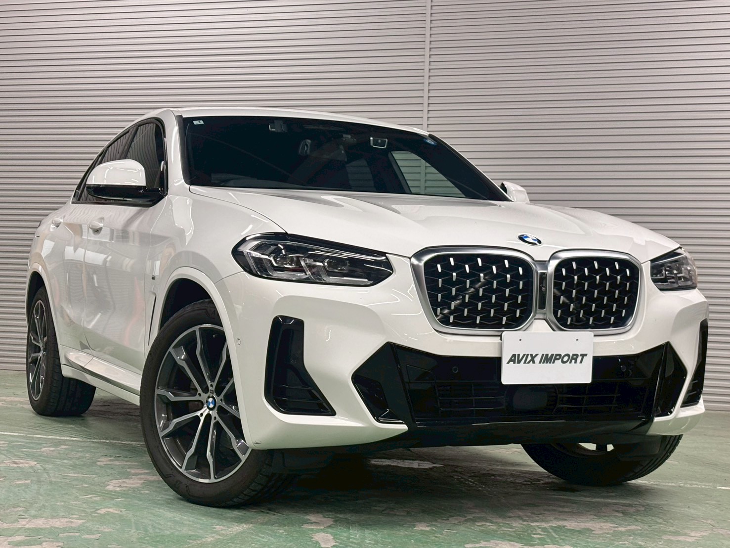BMW X4 xﾄﾞﾗｲﾌﾞ 20d Mｽﾎﾟｰﾂ