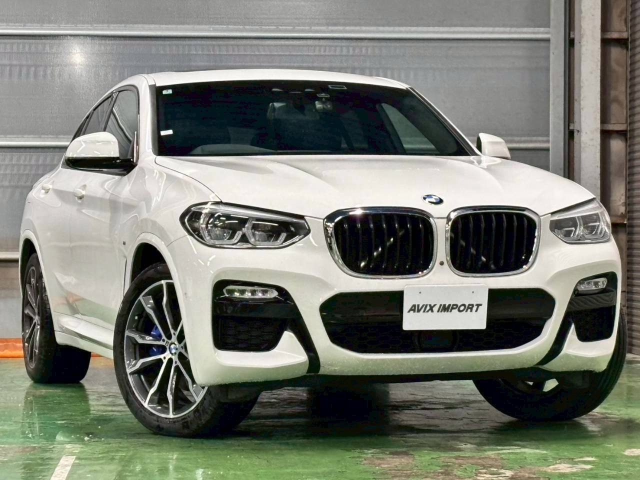 BMW X4 xﾄﾞﾗｲﾌﾞ 30i Mｽﾎﾟｰﾂ